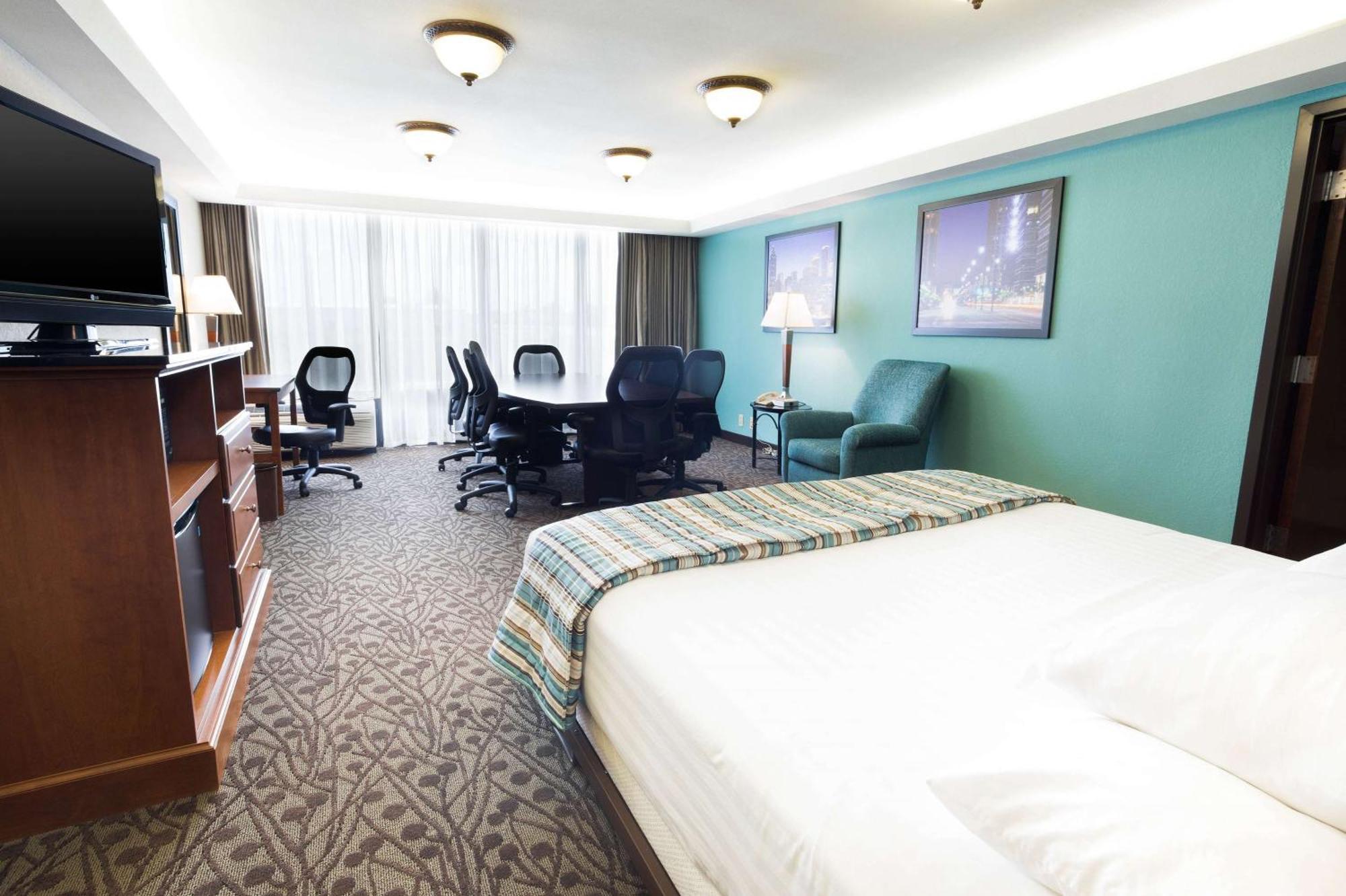 Drury Inn & Suites Atlanta Морроу Екстер'єр фото