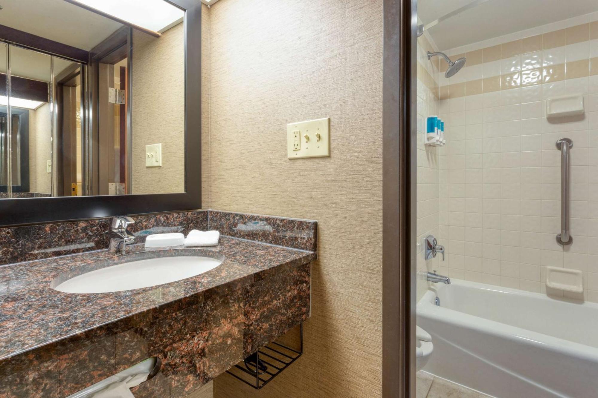 Drury Inn & Suites Atlanta Морроу Екстер'єр фото