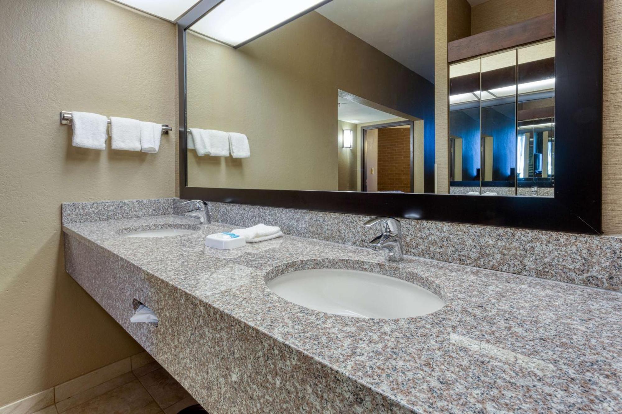 Drury Inn & Suites Atlanta Морроу Екстер'єр фото